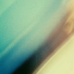 将振动器抵在小核上
